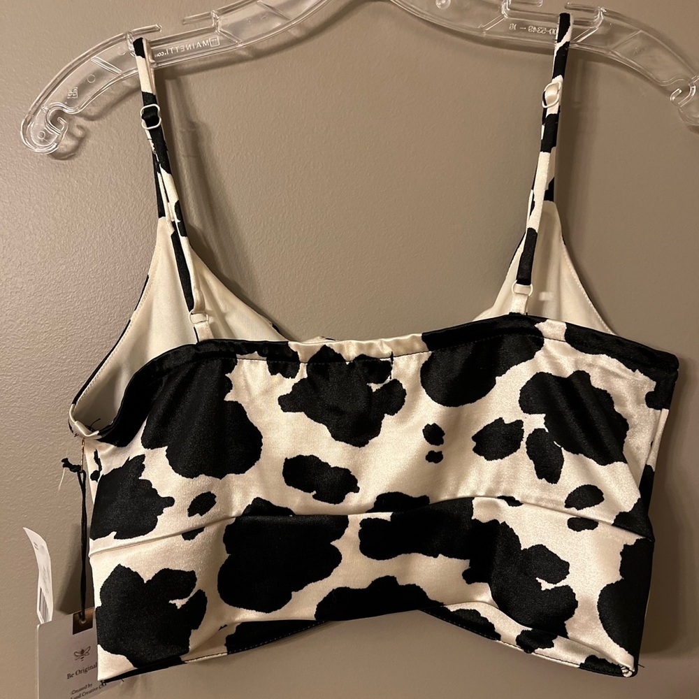 Cow Print Rouched Crop Top - Picture 3 of 4